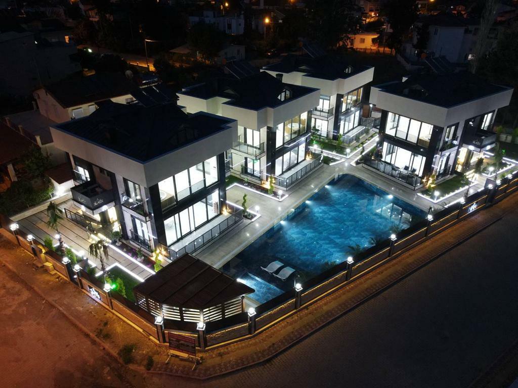 <span style="font-weight: bold;">ID:145 "GOynUk villa" 4+1 270 кв.м Кемер <br></span>