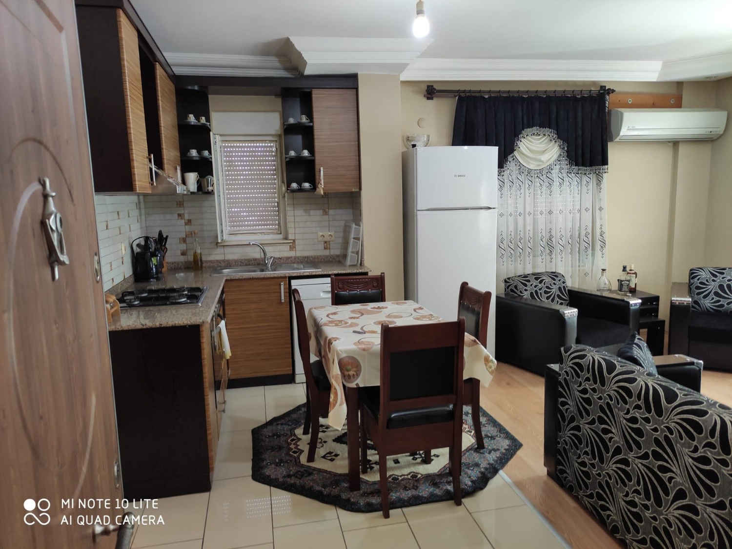 <span style="font-weight: bold;">ID:41 "Mir Bey" 1+1</span><br>
